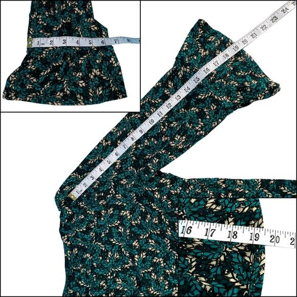 Rafaella Enchanting Leaf Pattern Bell Sleeve Top LARGE Teal Cream Black Asymmetr - Picture 15 of 15